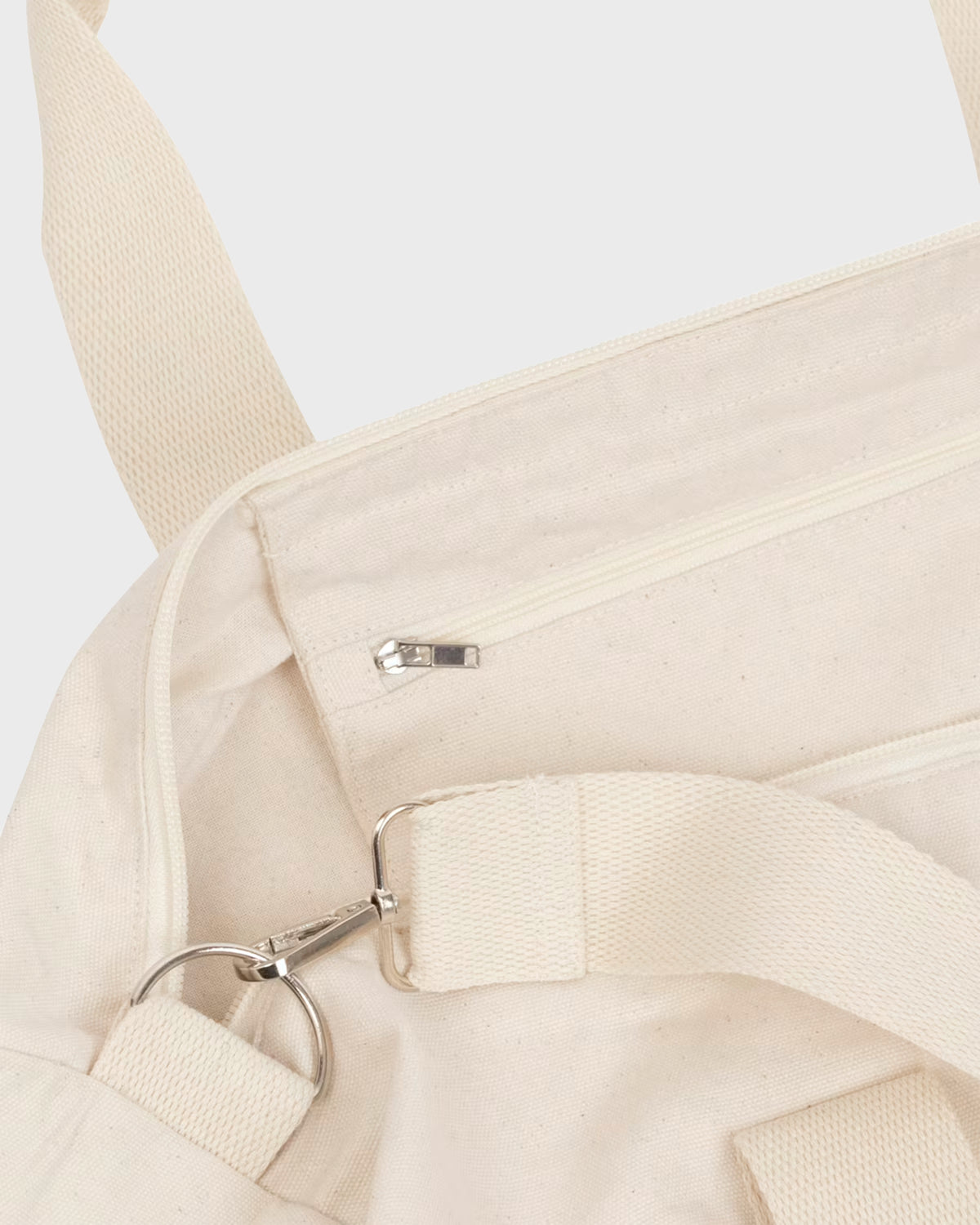 DUFFLE BAG